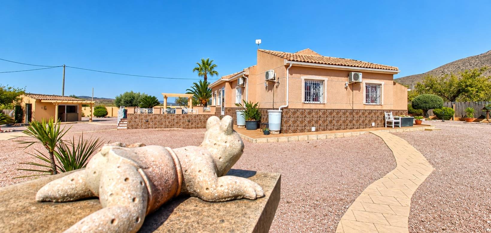 Resale - Villa - Hondón de los Frailes