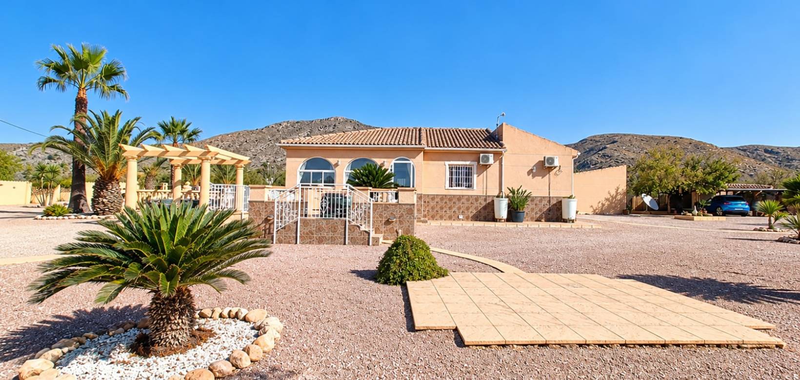 Resale - Villa - Hondón de los Frailes