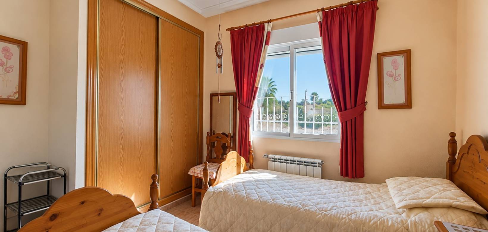 Resale - Villa - Hondón de los Frailes