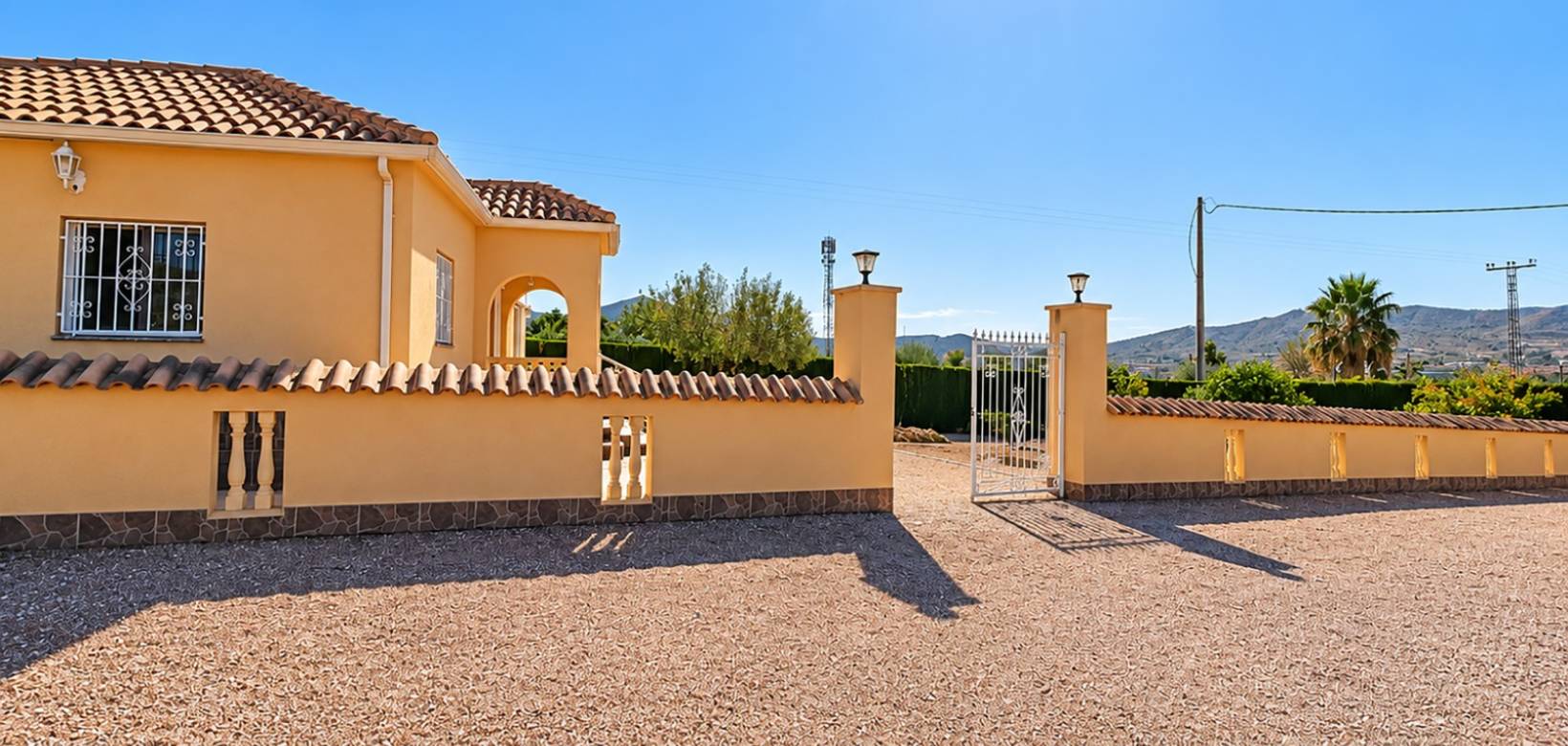 Resale - Villa - Hondón de los Frailes