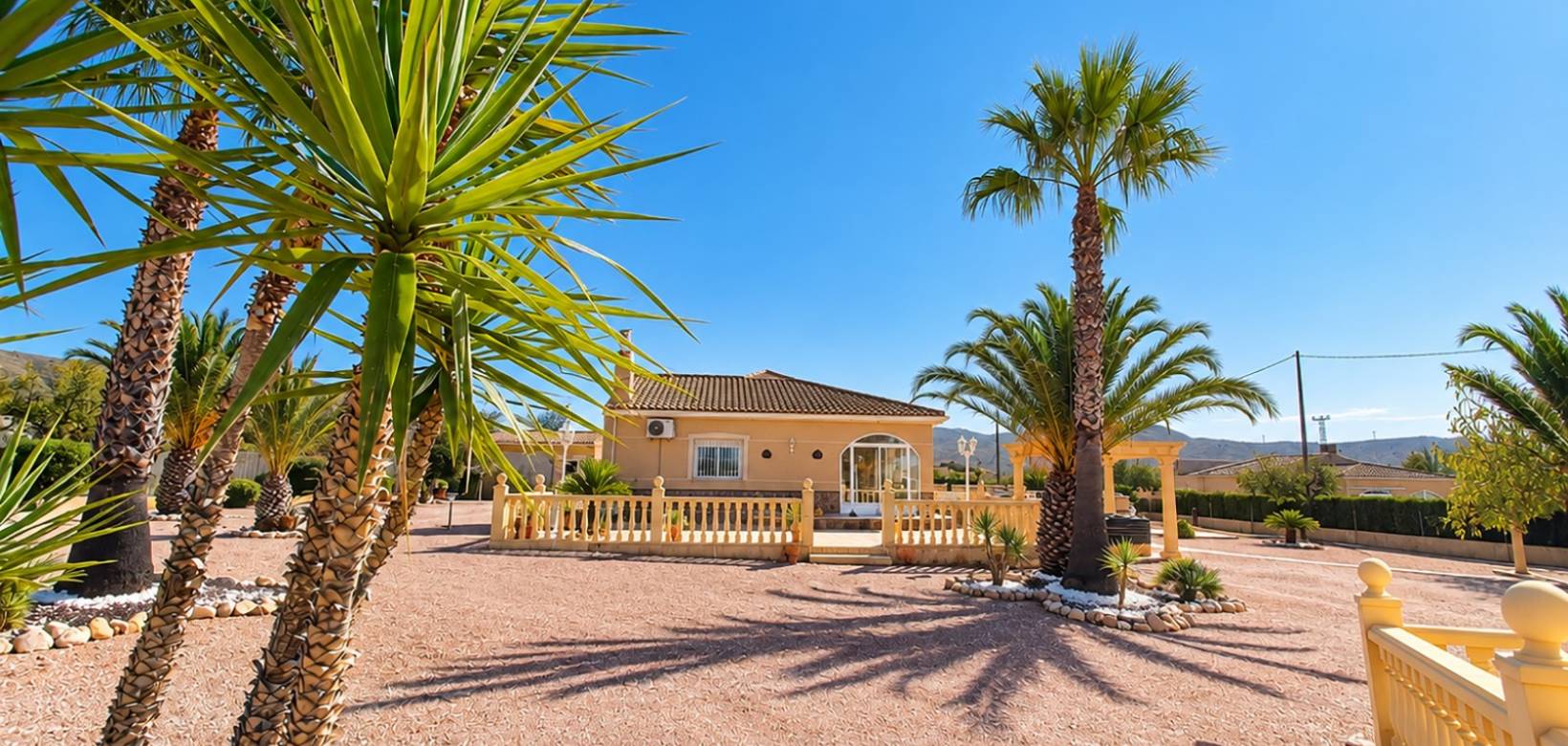 Resale - Villa - Hondón de los Frailes