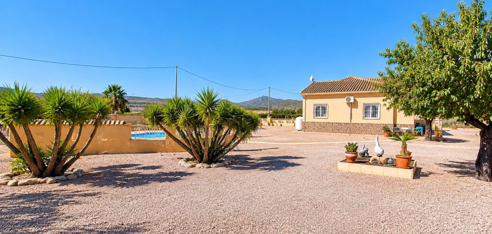 Resale - Villa - Hondón de los Frailes