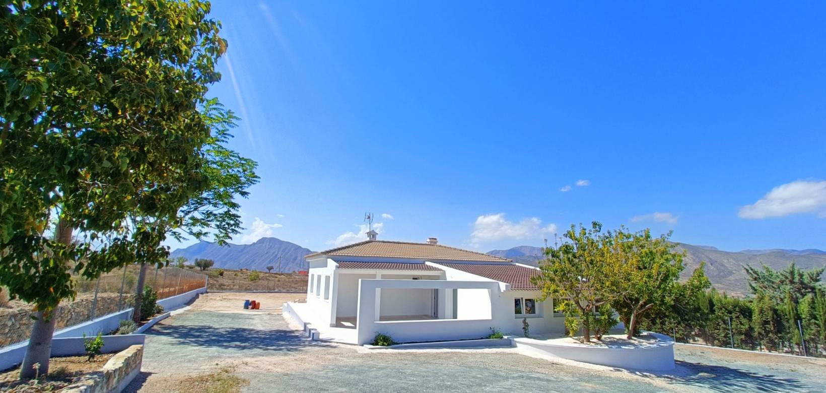 Resale - Villa - Hondón de los Frailes