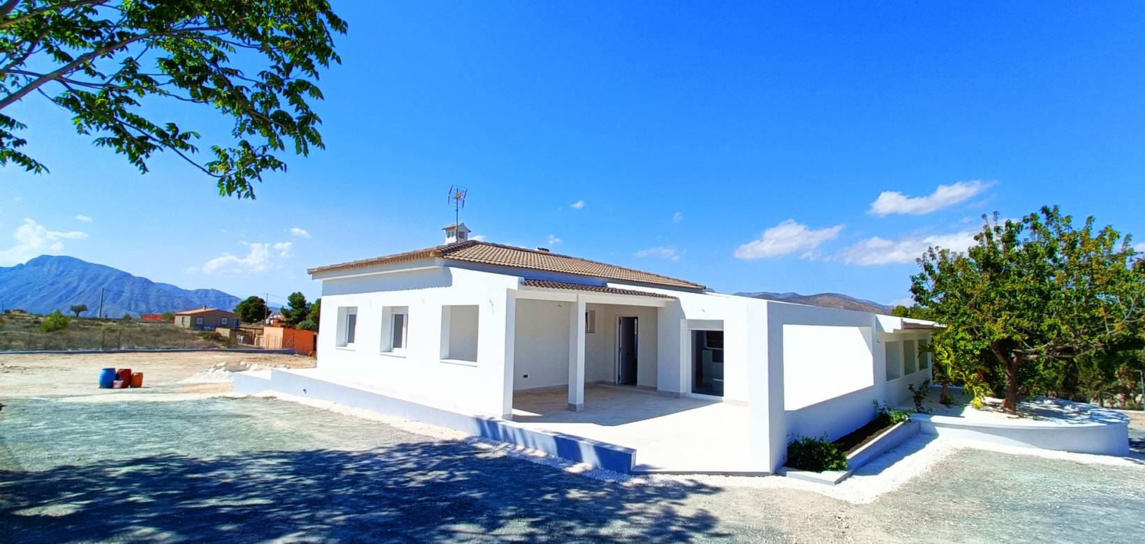 Resale - Villa - Hondón de los Frailes