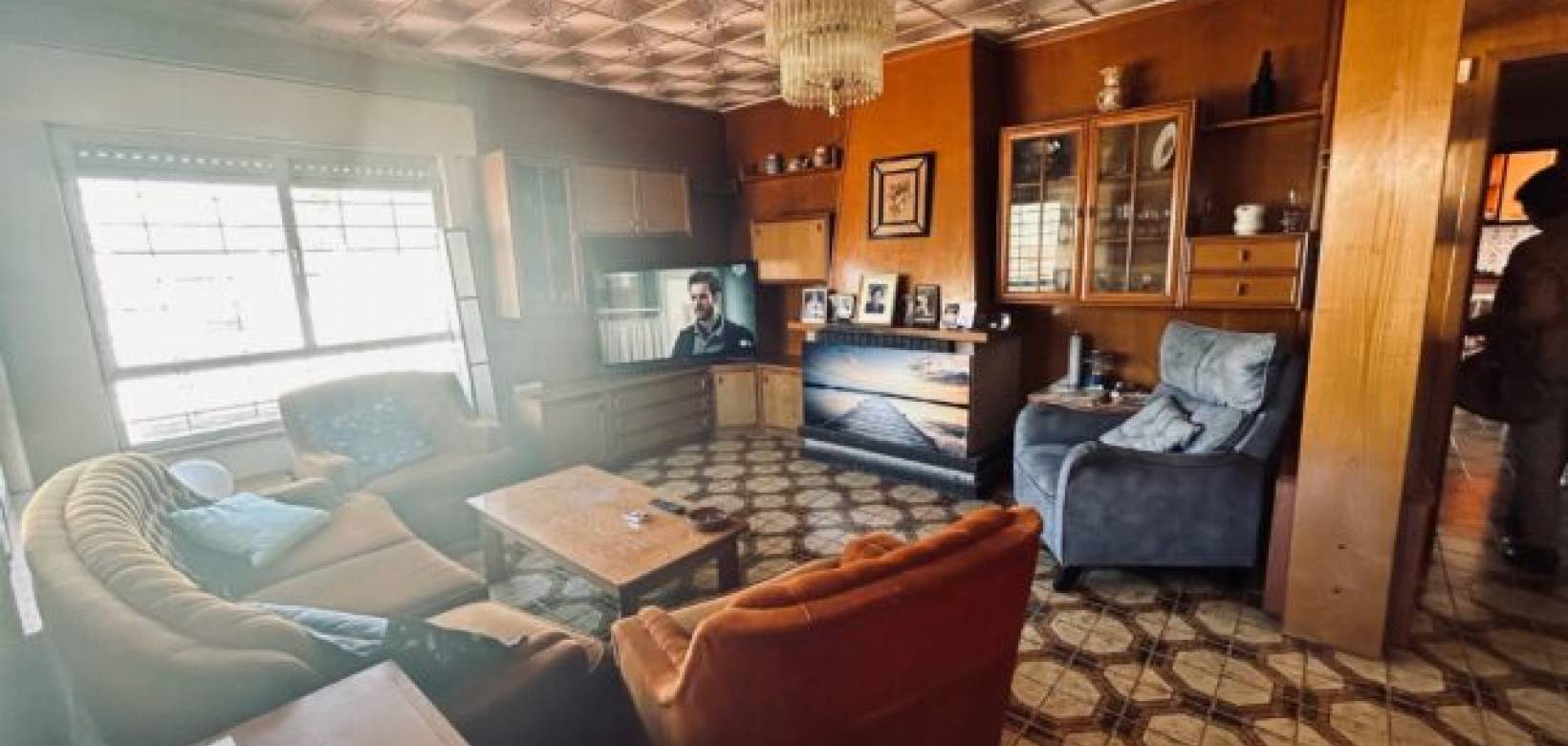 Resale - Villa - Hondón de los Frailes