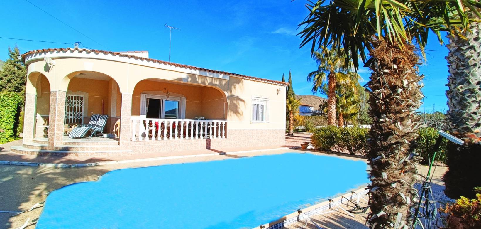 Resale - Villa - Hondón de los Frailes