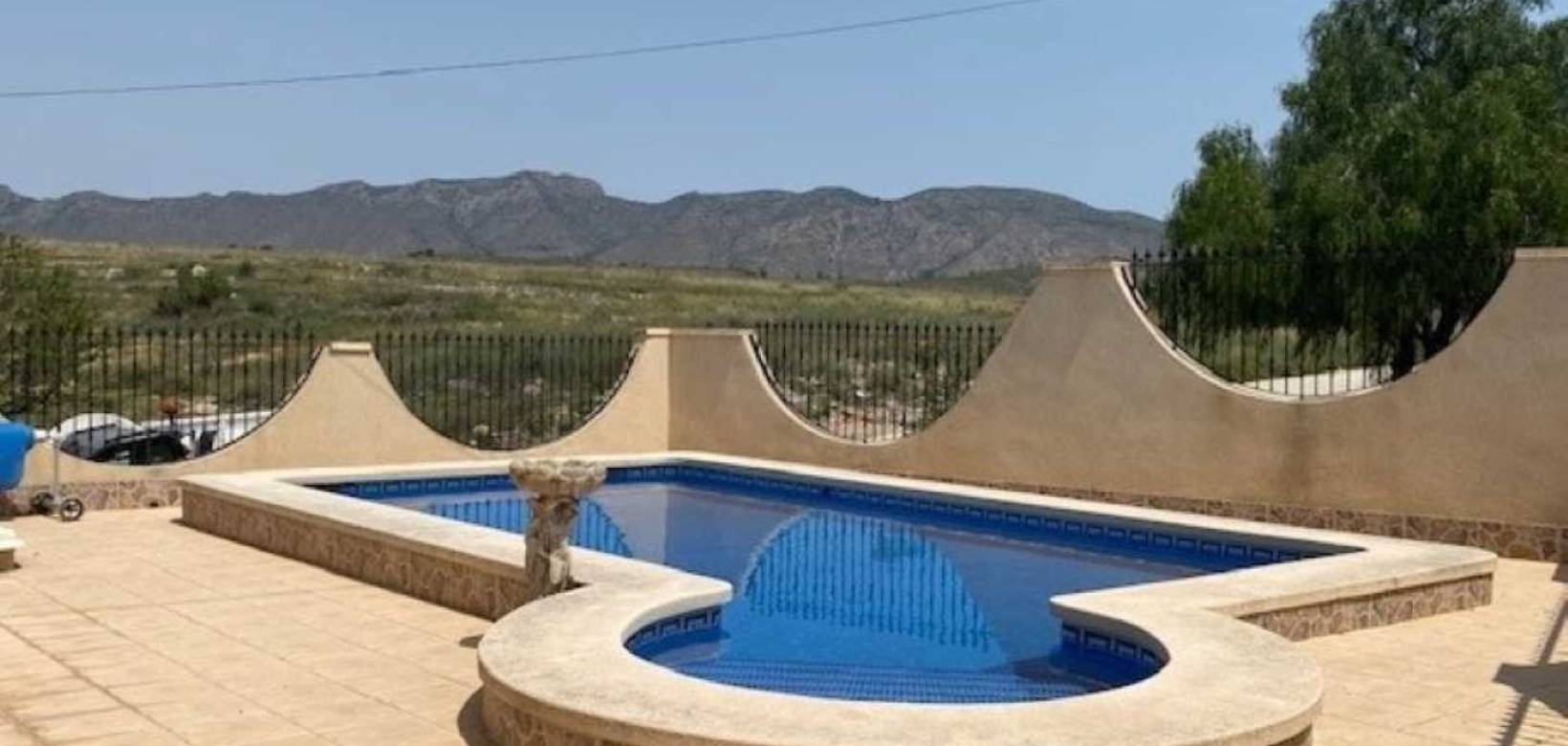 Resale - Villa - Hondón de los Frailes