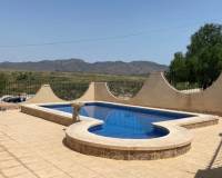 Resale - Villa - Hondón de los Frailes