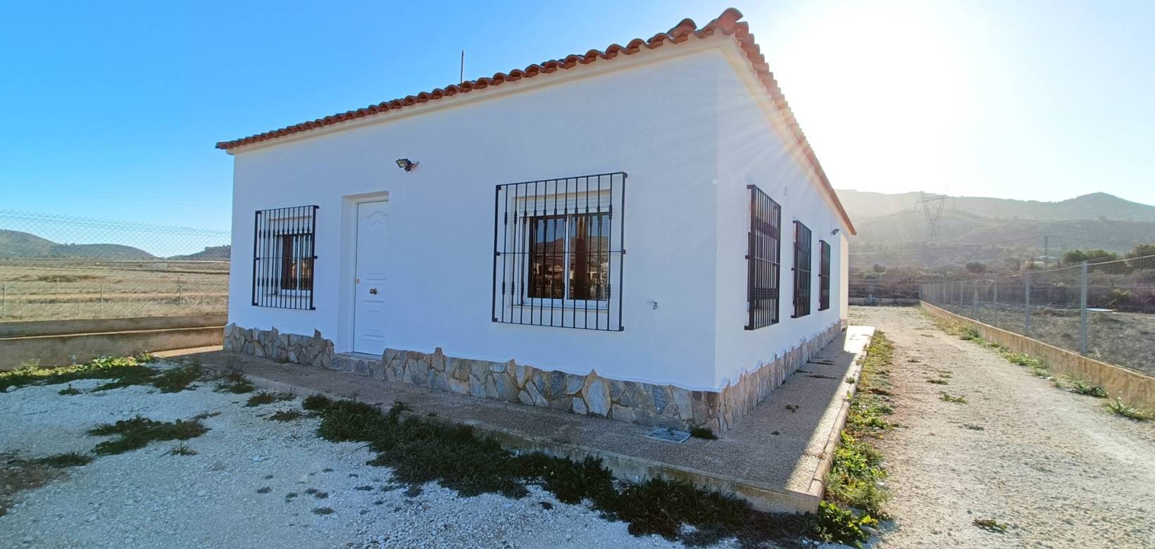 Resale - Villa - Hondón de los Frailes