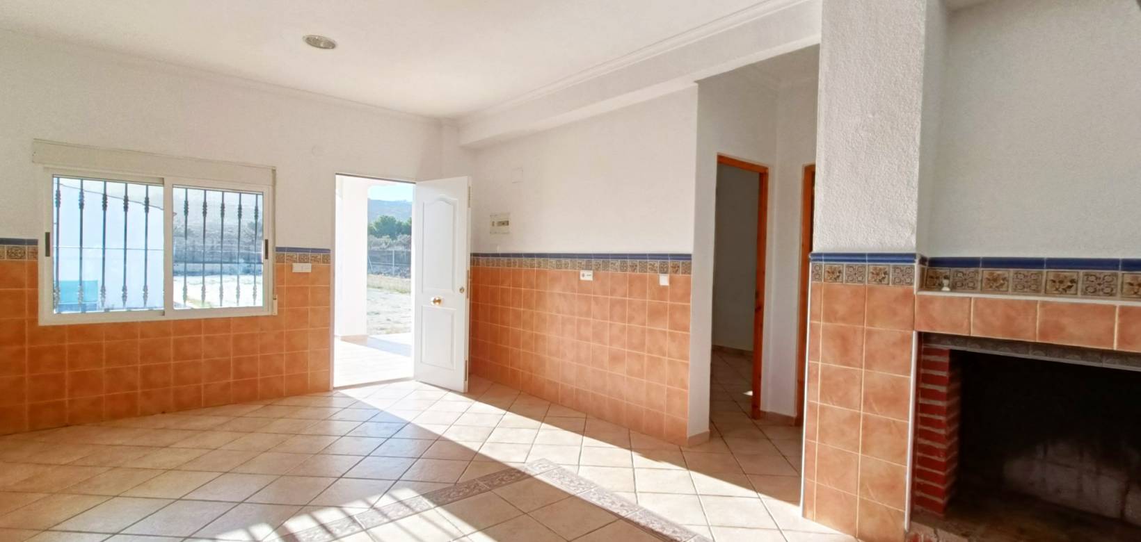 Resale - Villa - Hondón de los Frailes