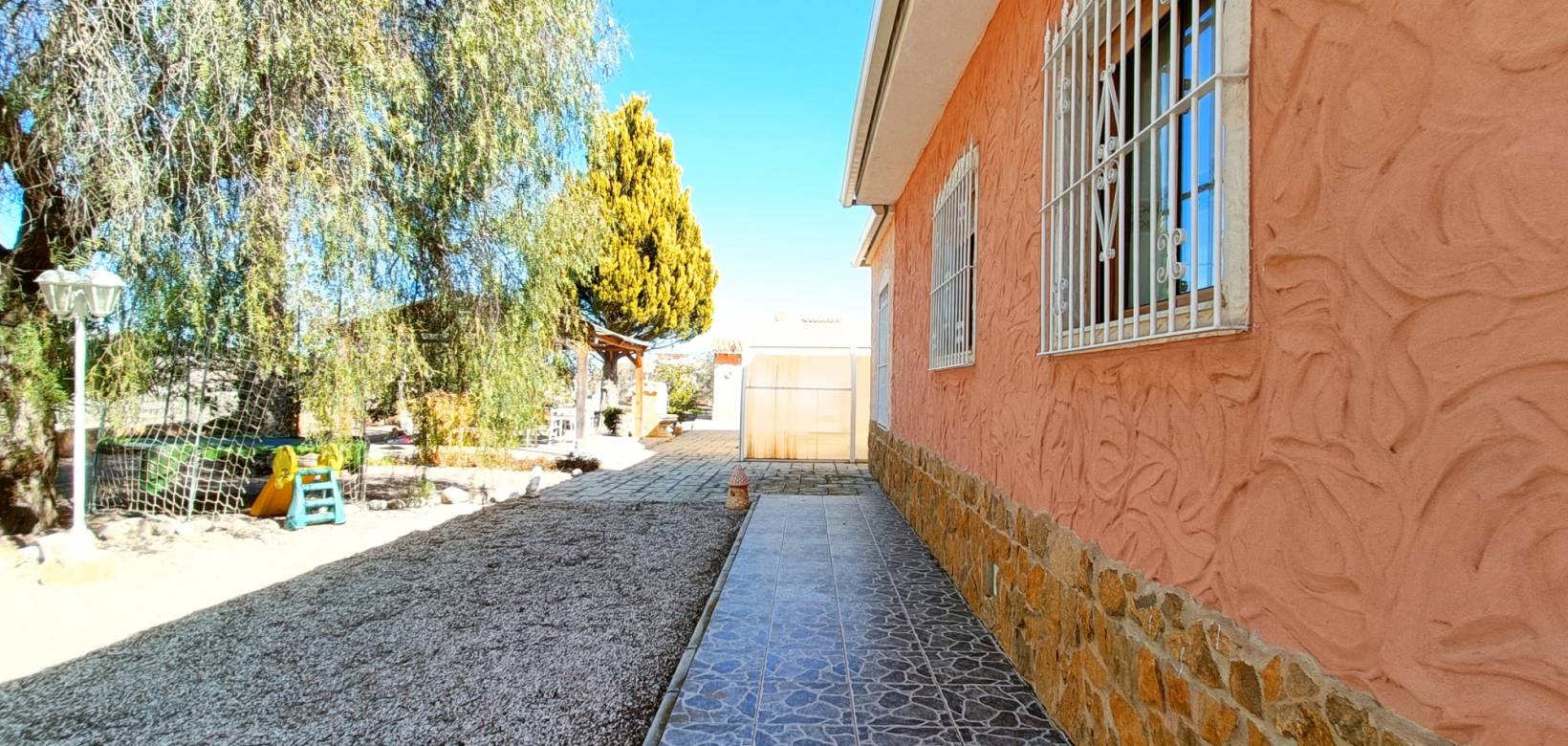 Resale - Villa - Hondón de los Frailes