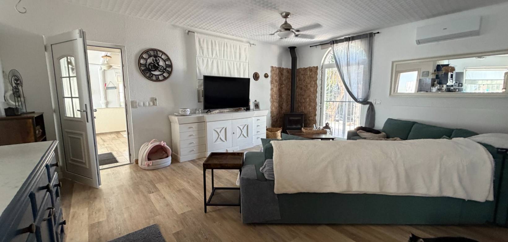 Resale - Villa - La Marina - Elche / Elx