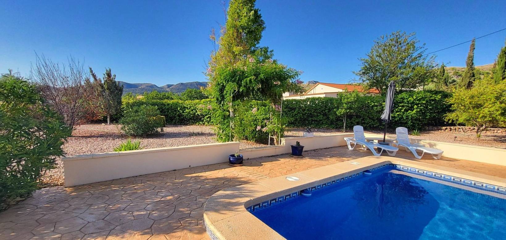 Resale - Villa - La Romana