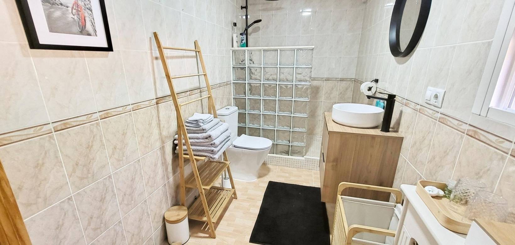 Resale - Villa - La Romana