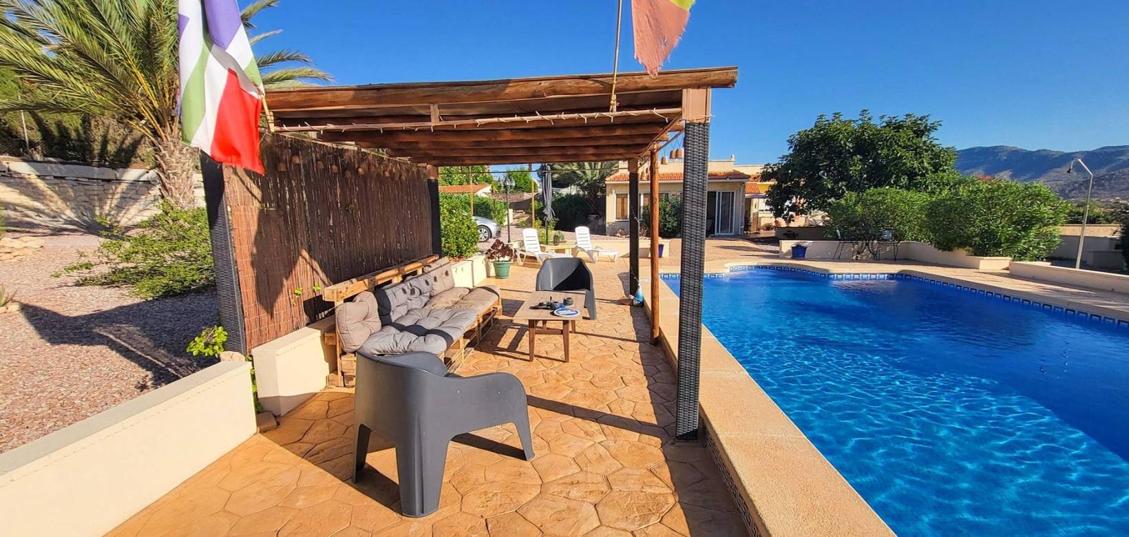 Resale - Villa - La Romana