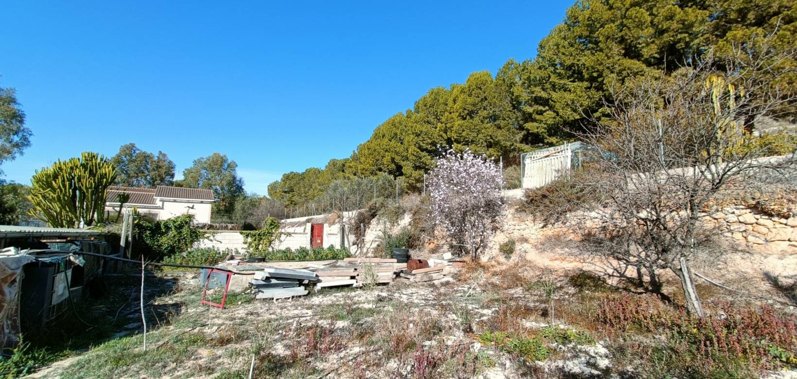 Resale - Villa - La Romana