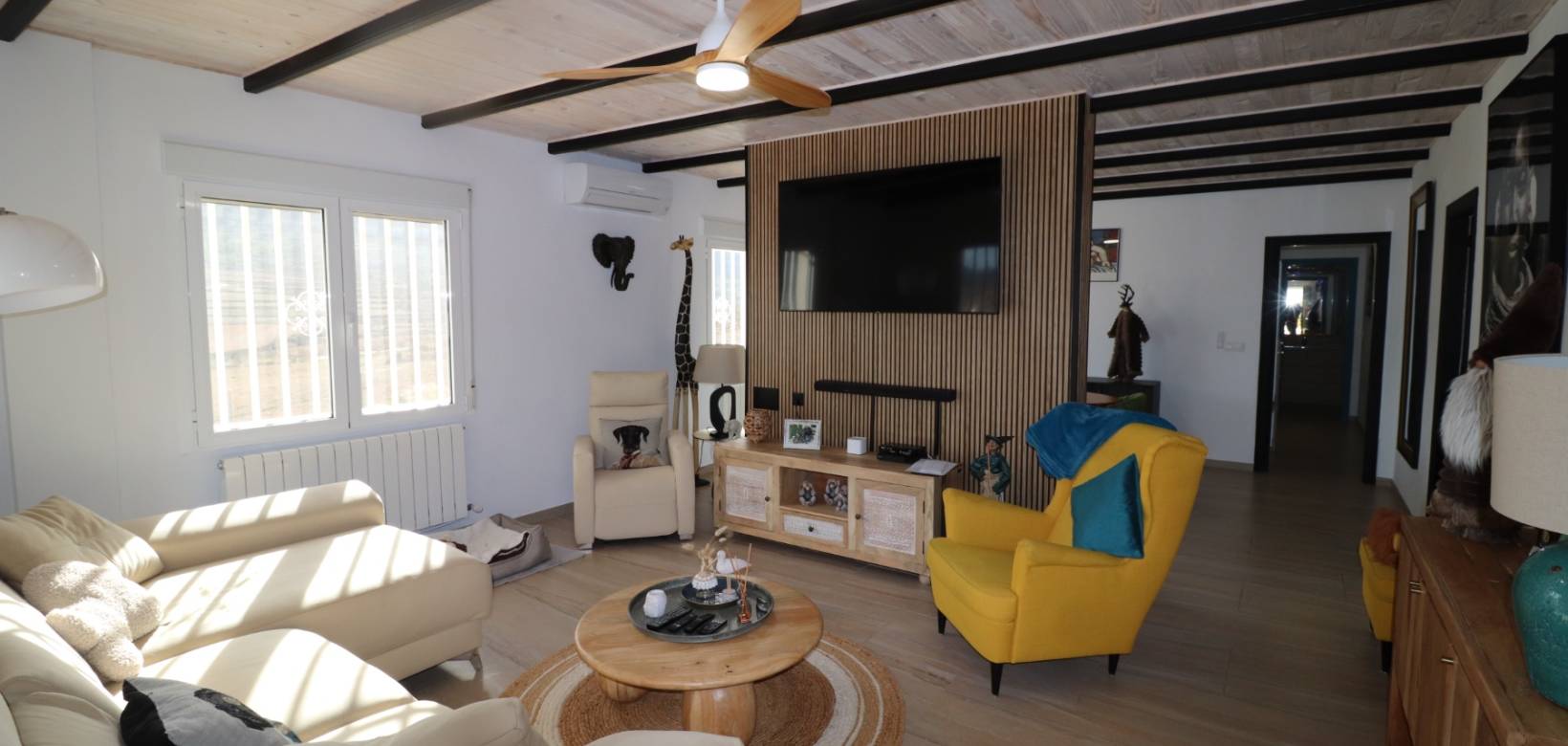 Resale - Villa - La Romana