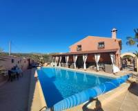 Resale - Villa - La Romana