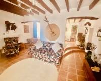 Resale - Villa - La Romana