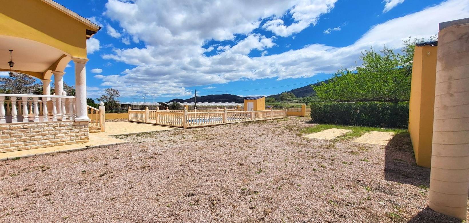 Resale - Villa - La Romana