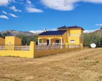 Resale - Villa - La Romana