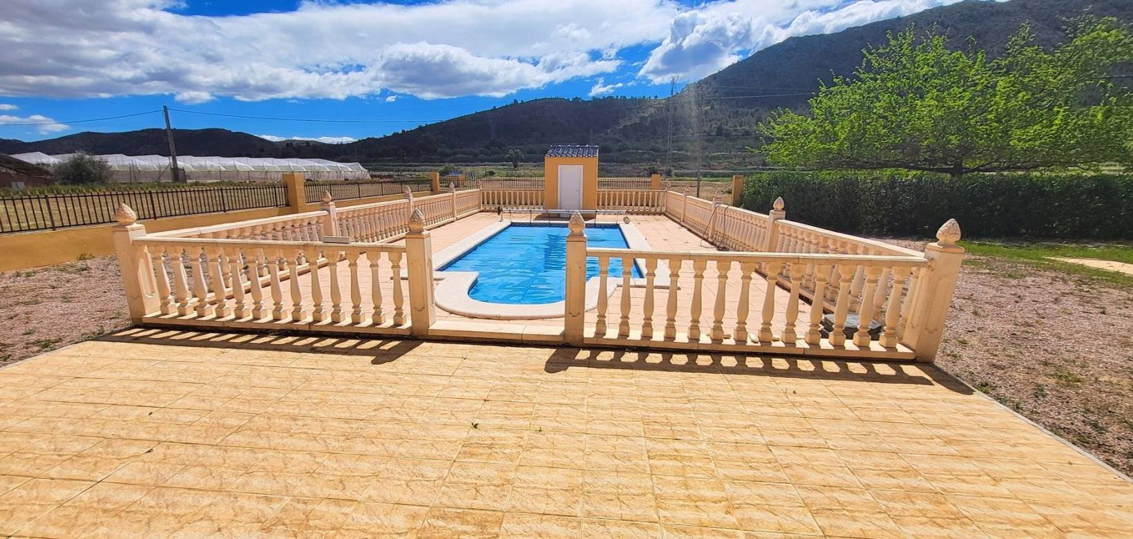 Resale - Villa - La Romana