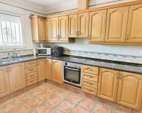 Resale - Villa - La Romana