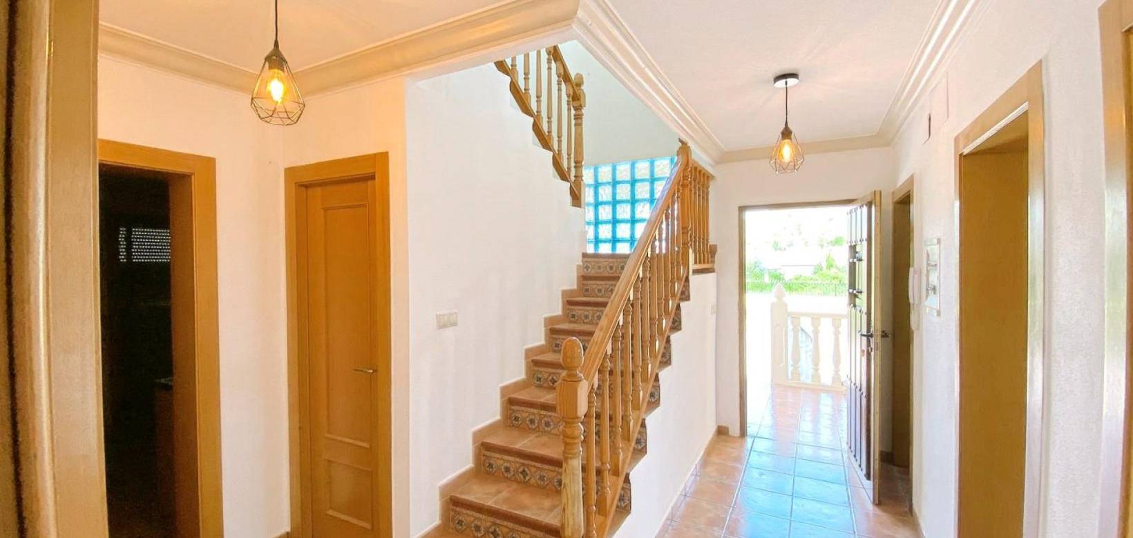 Resale - Villa - La Romana