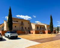 Resale - Villa - La Romana