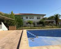 Resale - Villa - La Romana