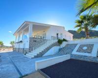 Resale - Villa - La Romana