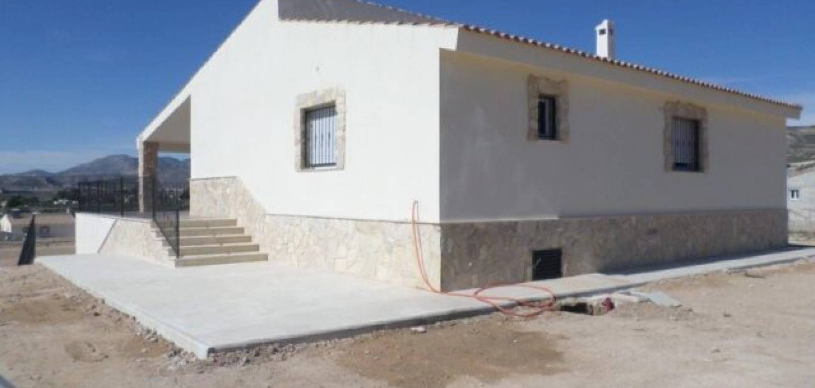 Resale - Villa - La Romana