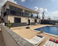 Resale - Villa - La Romana