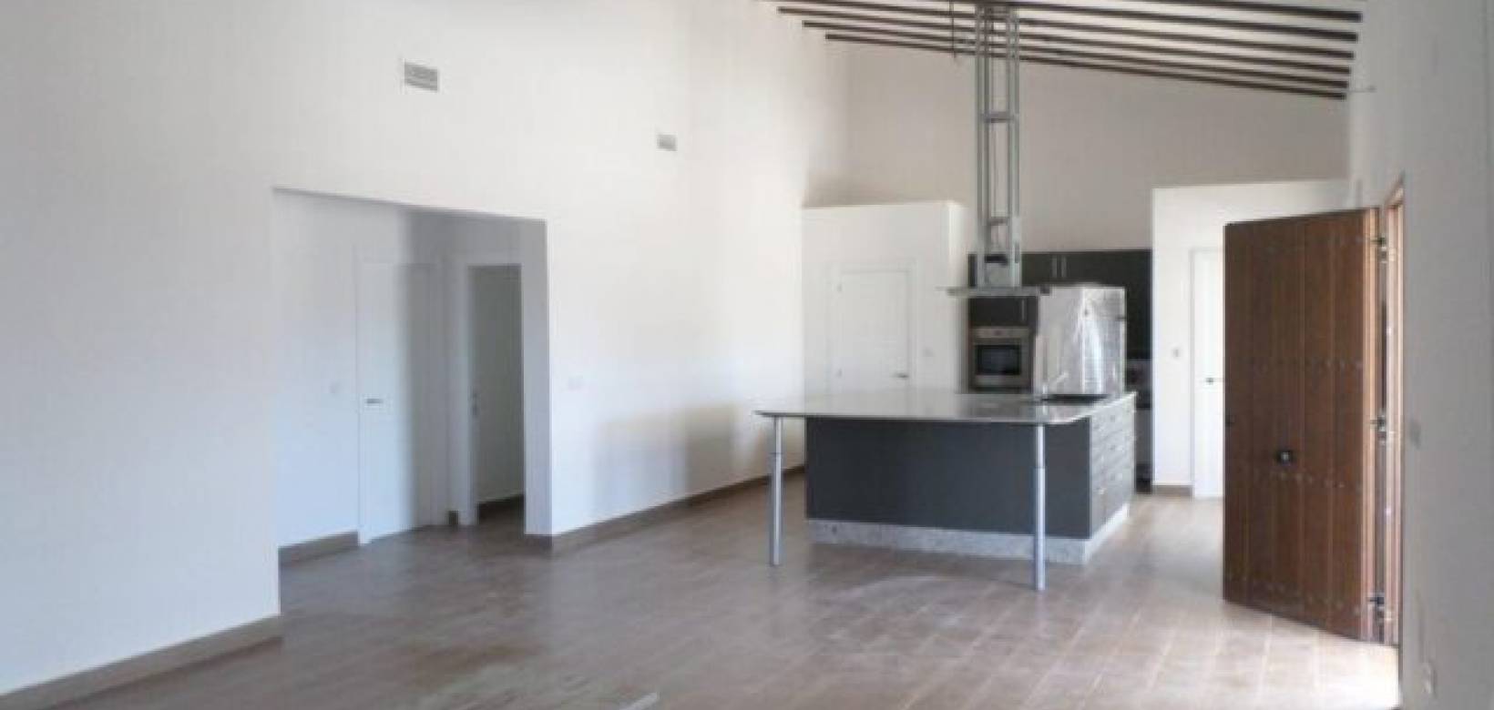 Resale - Villa - La Romana