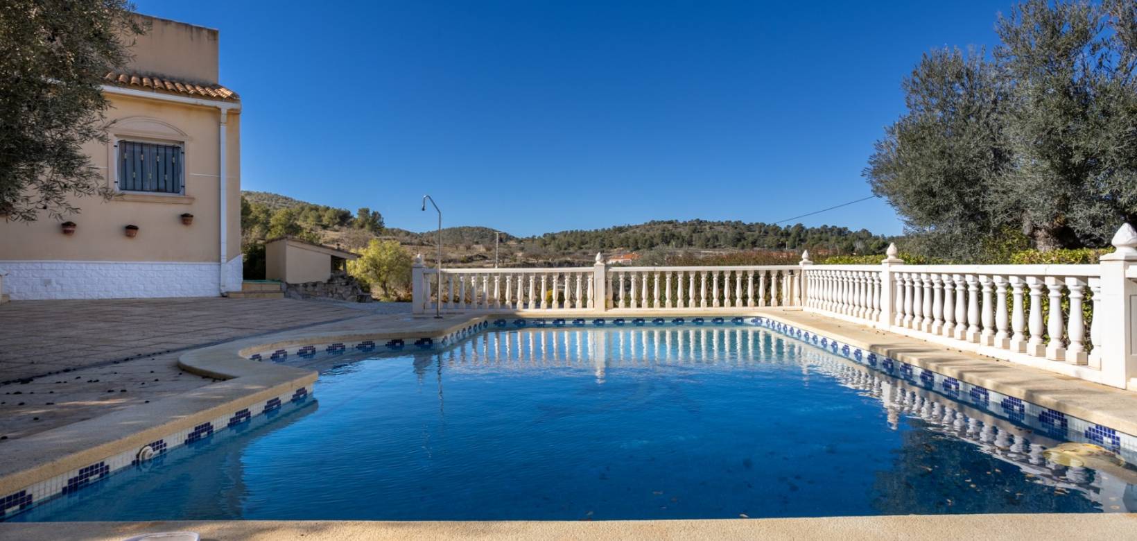 Resale - Villa - La Zarza