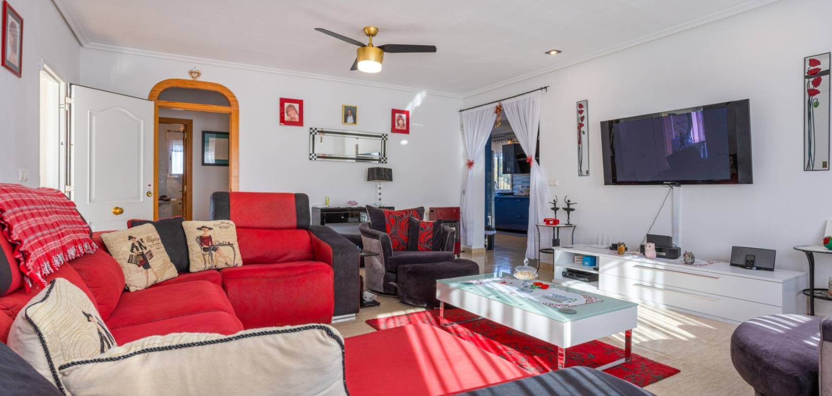 Resale - Villa - La Zarza