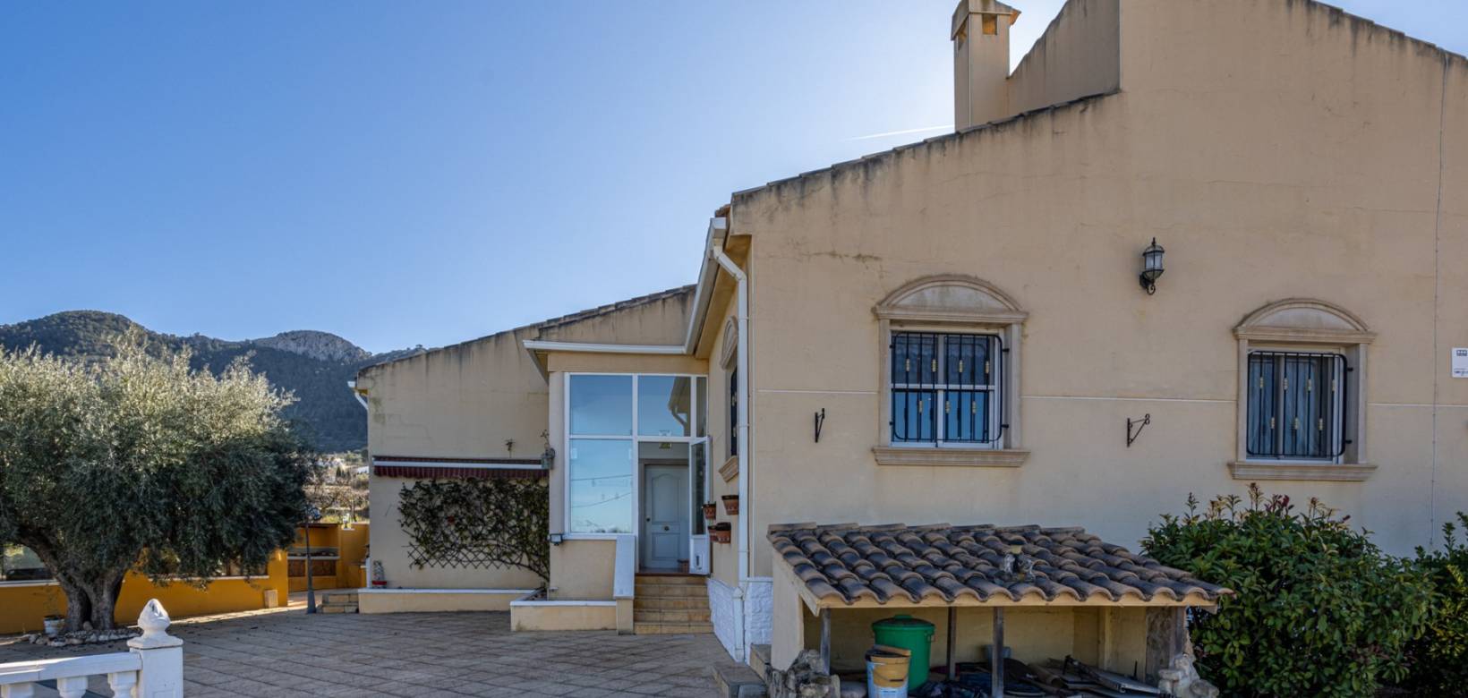 Resale - Villa - La Zarza
