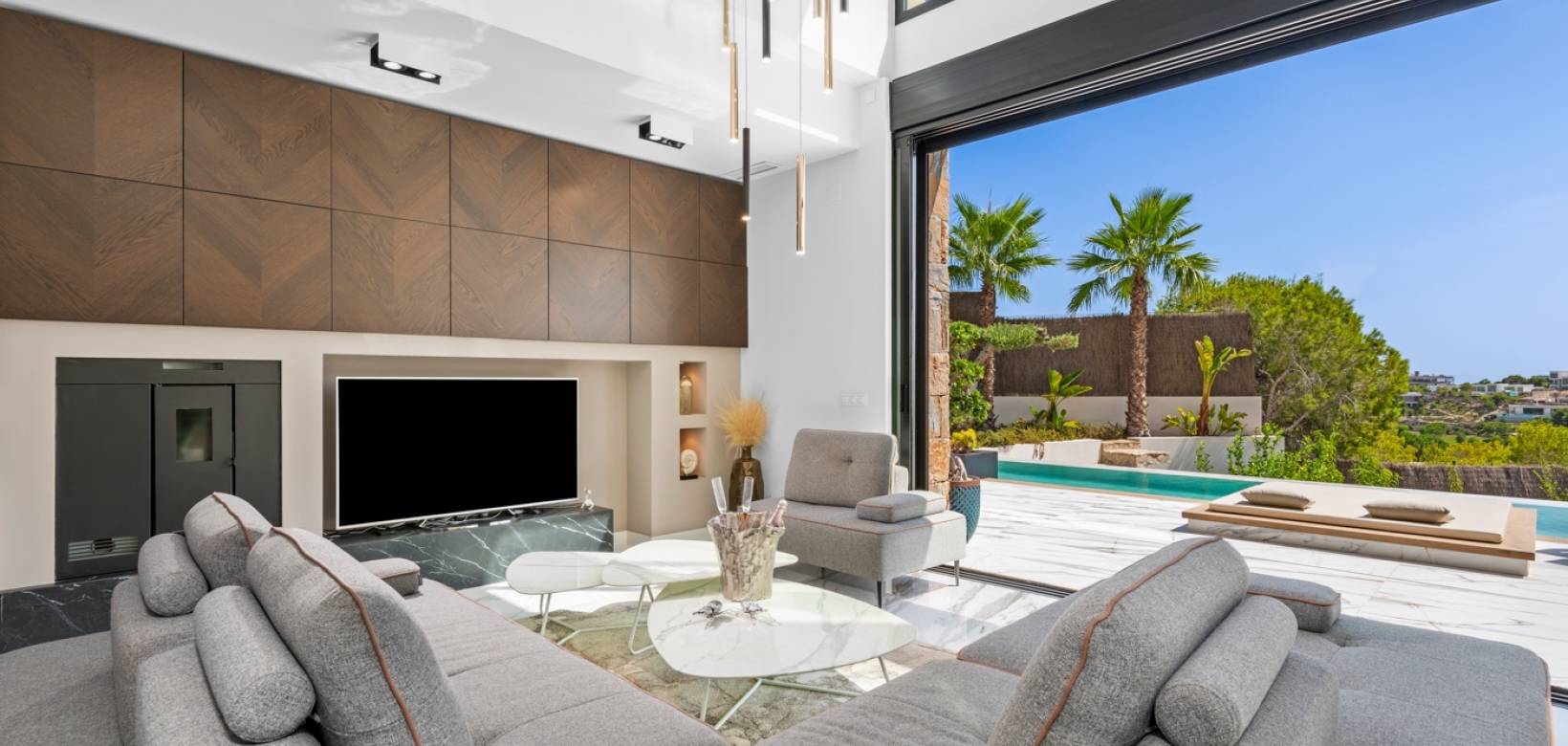 Resale - Villa - Las Colinas Golf Resort - Las Colinas Golf