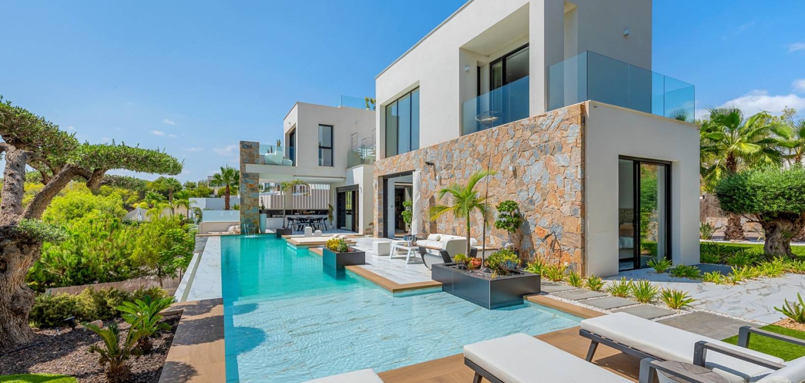 Resale - Villa - Las Colinas Golf Resort - Las Colinas Golf