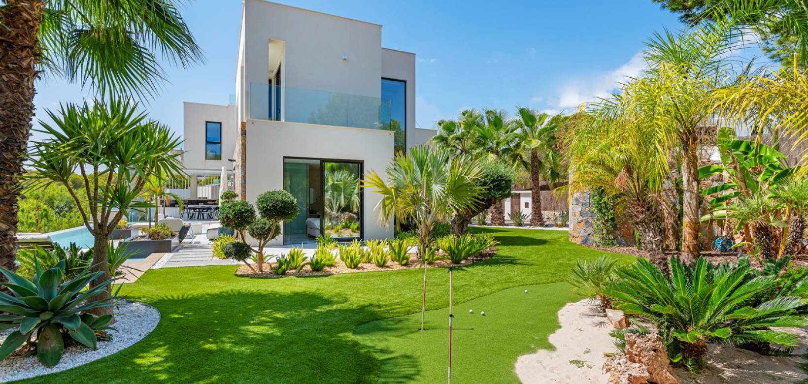 Resale - Villa - Las Colinas Golf Resort - Las Colinas Golf
