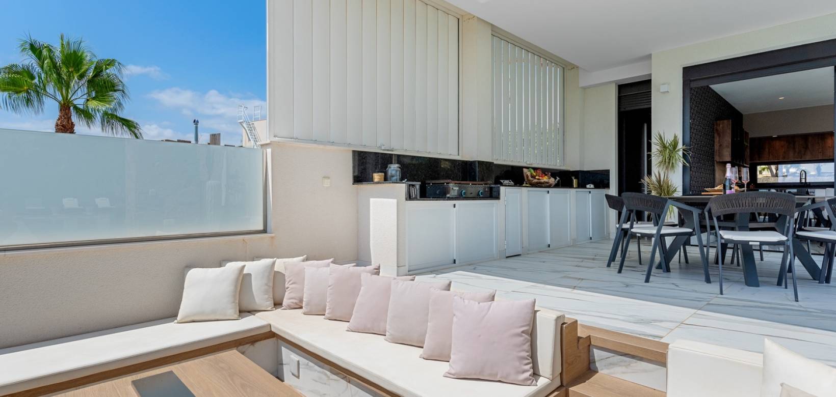 Resale - Villa - Las Colinas Golf Resort - Las Colinas Golf