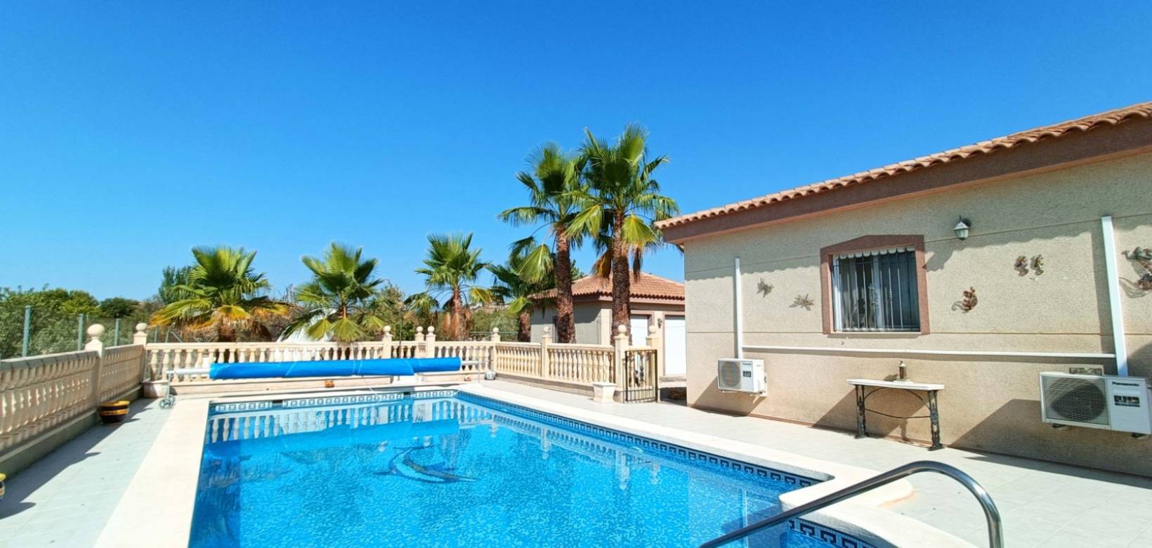 Resale - Villa - Macisvenda