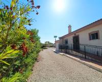 Resale - Villa - Macisvenda