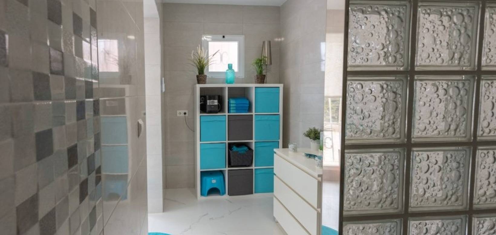 Resale - Villa - Macisvenda