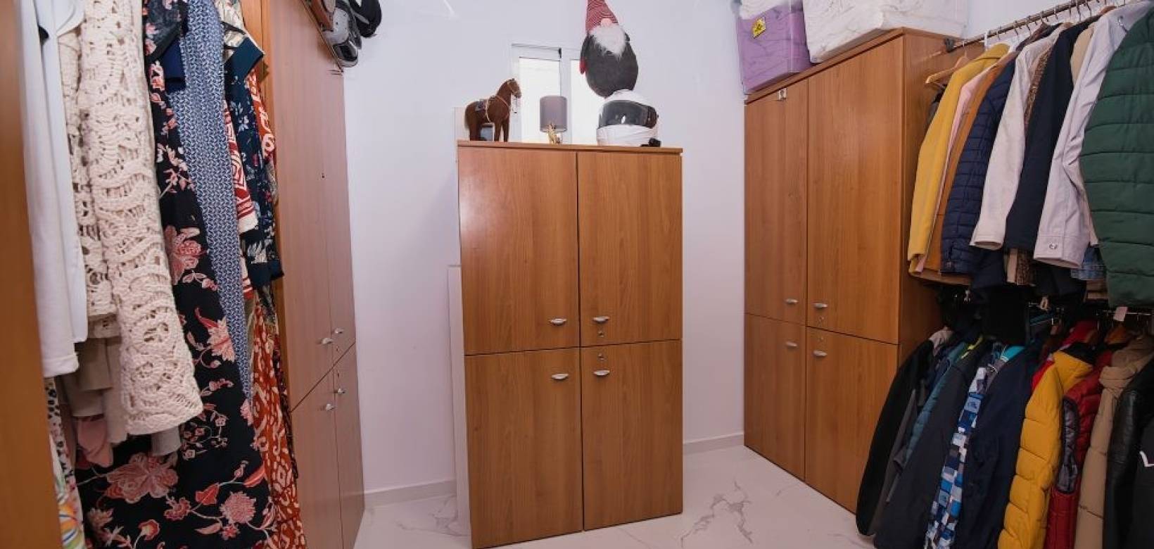 Resale - Villa - Macisvenda