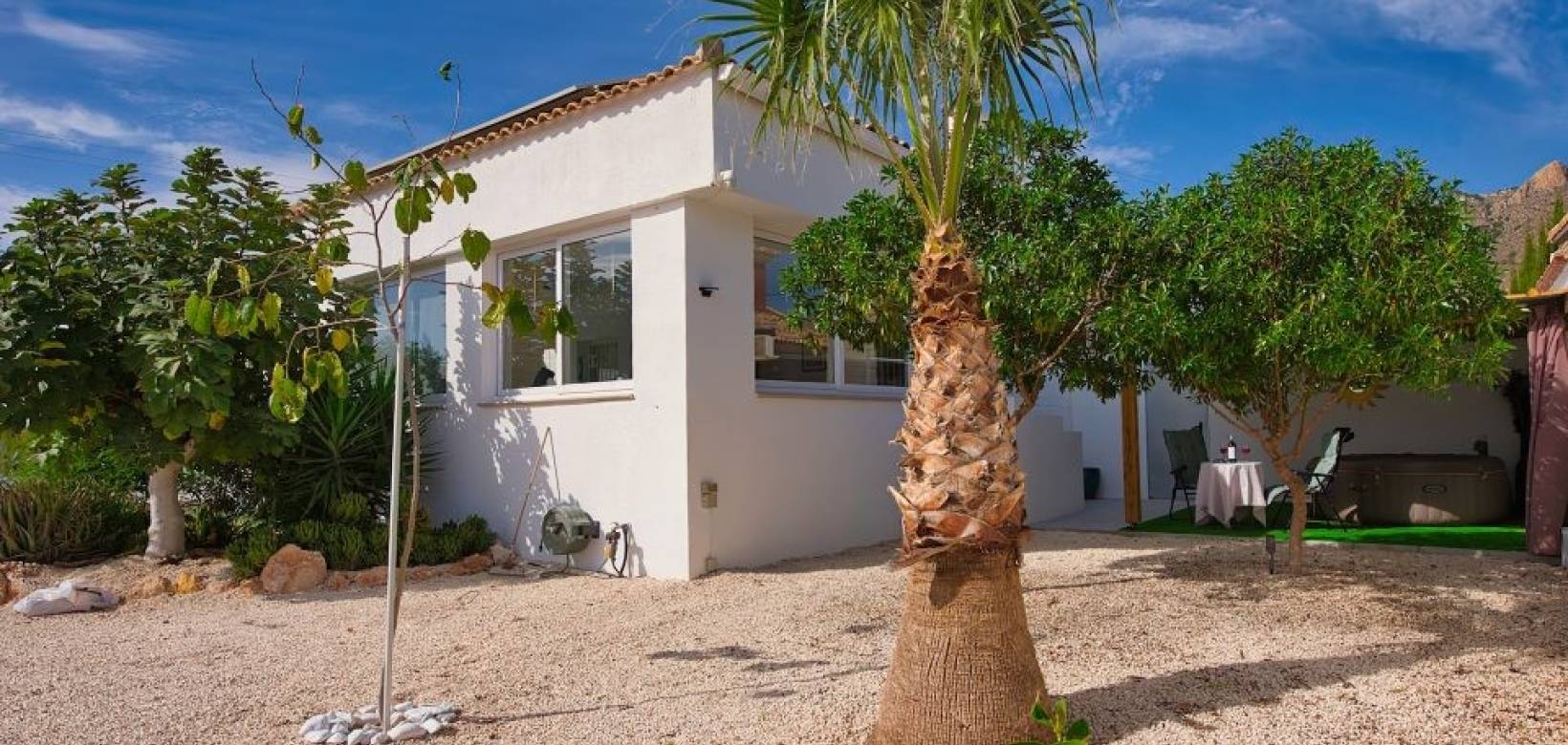 Resale - Villa - Macisvenda