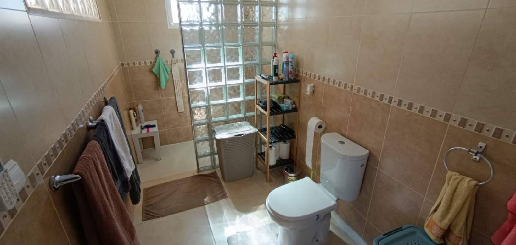 Resale - Villa - Macisvenda