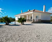 Resale - Villa - Macisvenda