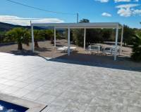 Resale - Villa - Macisvenda