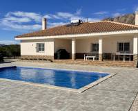 Resale - Villa - Macisvenda